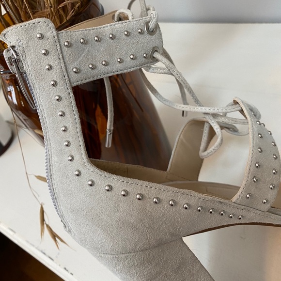 Kendall + Kylie Grey Velvet Heels - Picture 5 of 6